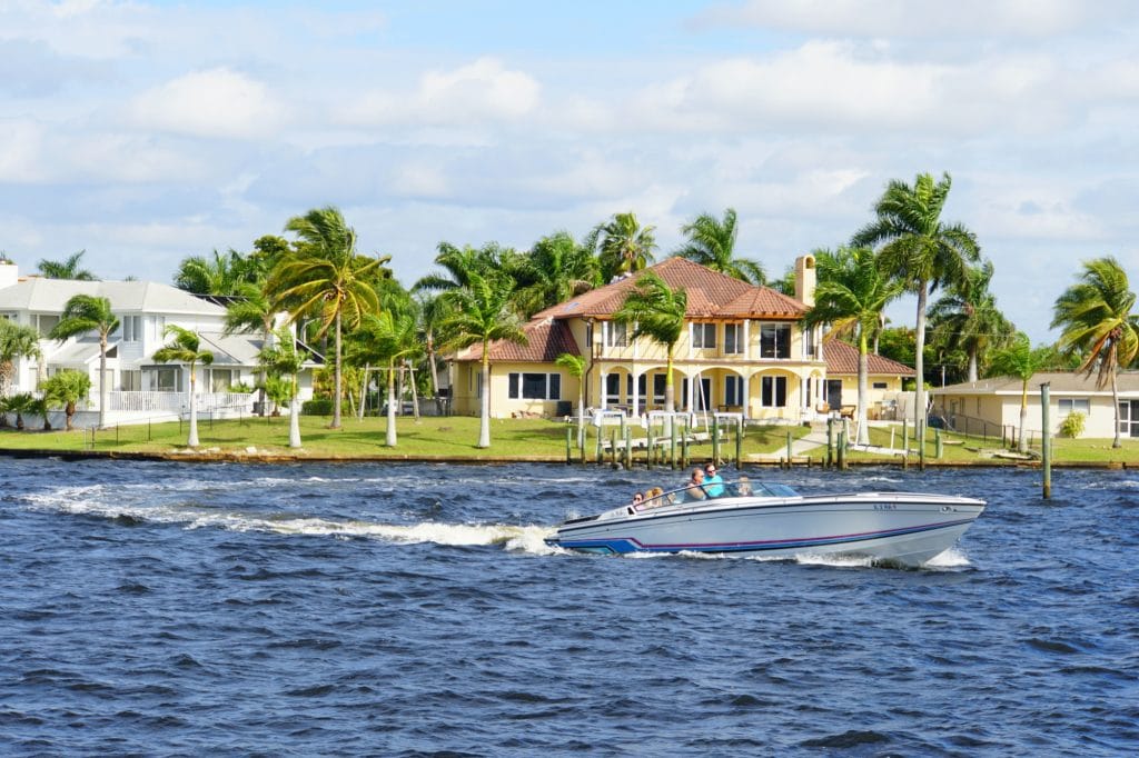 Speedboat on a canal in Cape Coral, Florida